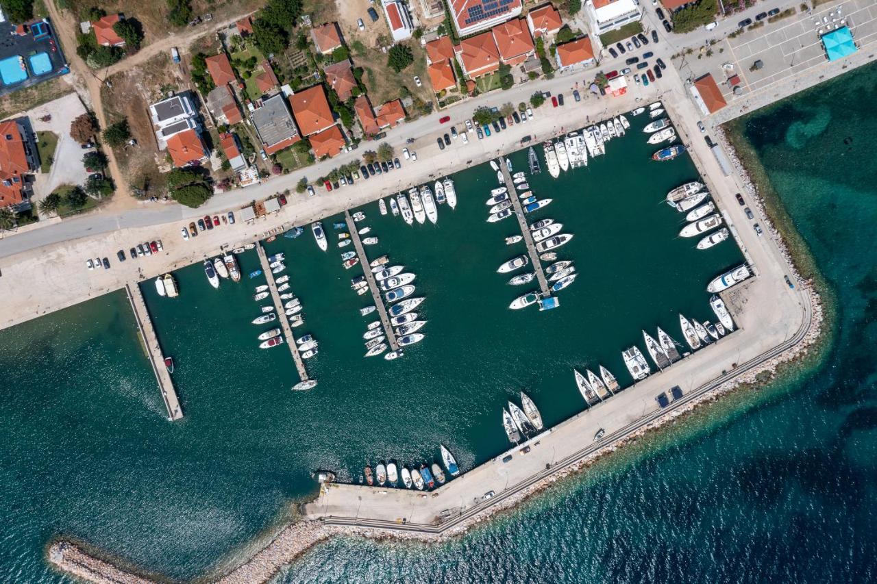 Melian Suites Nikiti  Exterior photo