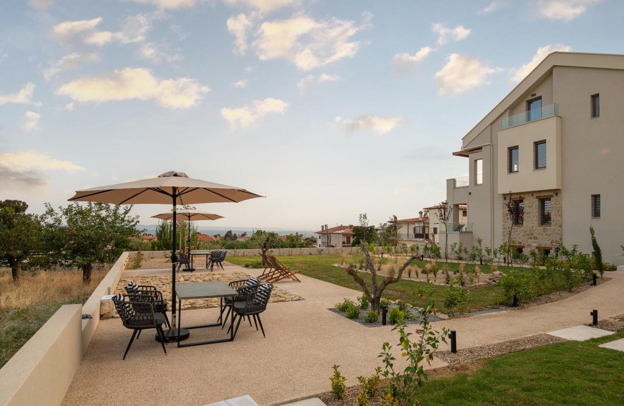 Melian Suites Nikiti  Exterior photo